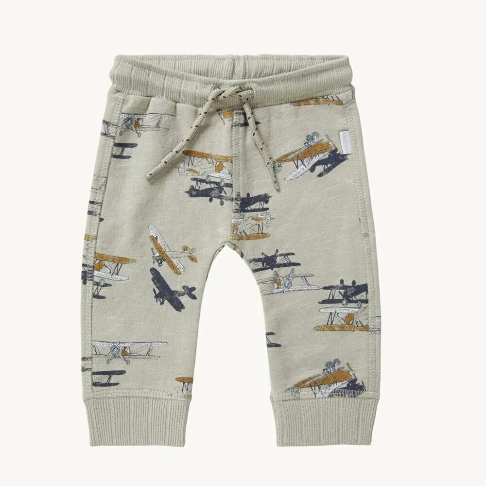 NWT - Organic plane set​​​​​